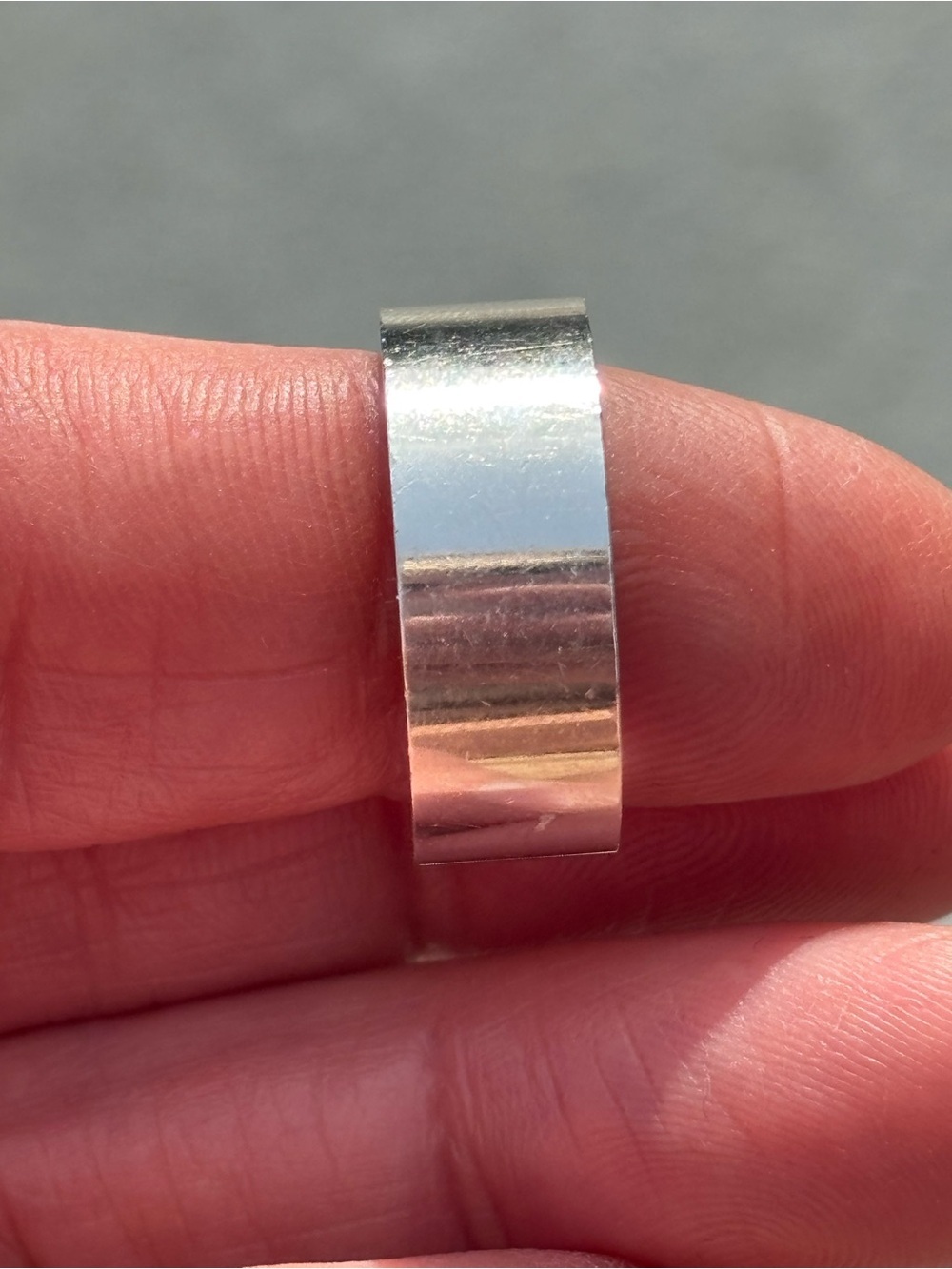 Gucci Silver-(925) Ring with Geometric Cutout (17 Italian or 8 US) - Picture 11 of 12
